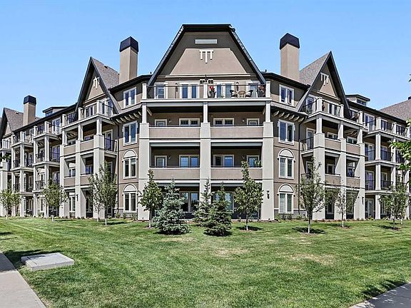 4th image of 140 Mahogany St S #315