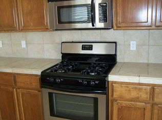 7037 Balsa Ave, Yucca Valley, CA 92284