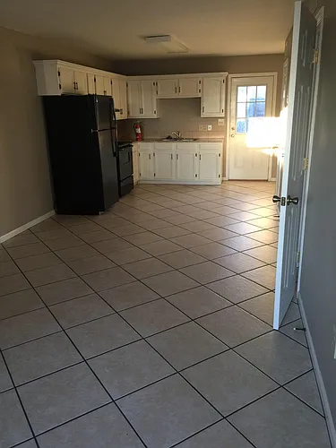 124 Lydia St Photo 1