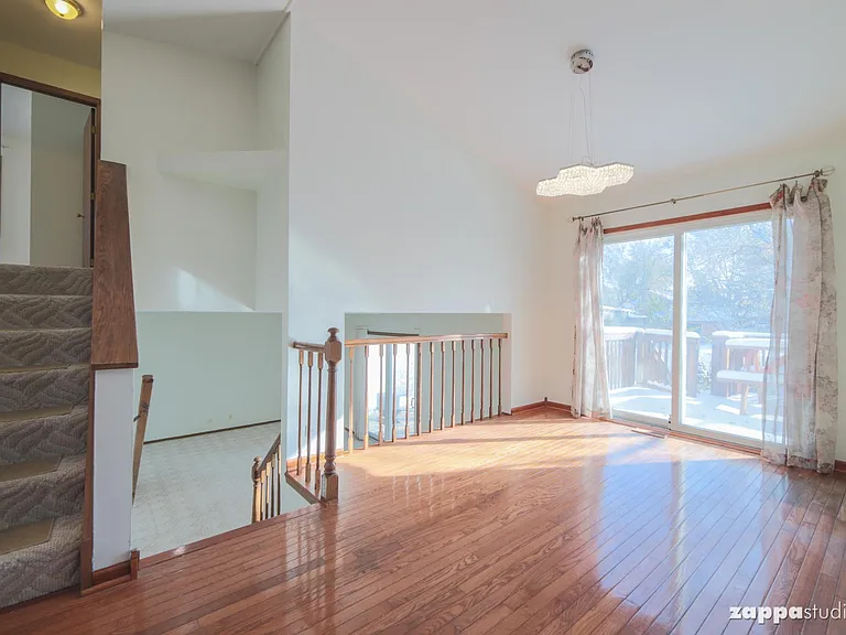 2705 Laurel Ct — Photo 27
