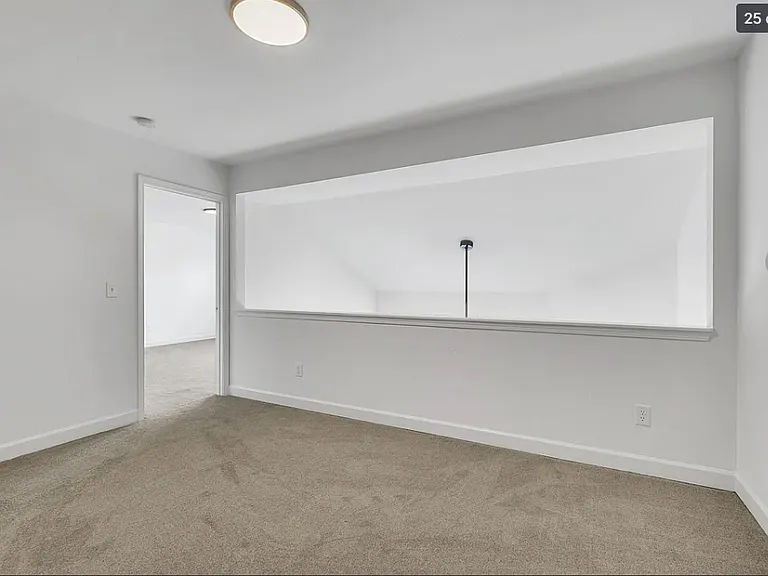 504 Heath Pl — Photo 13