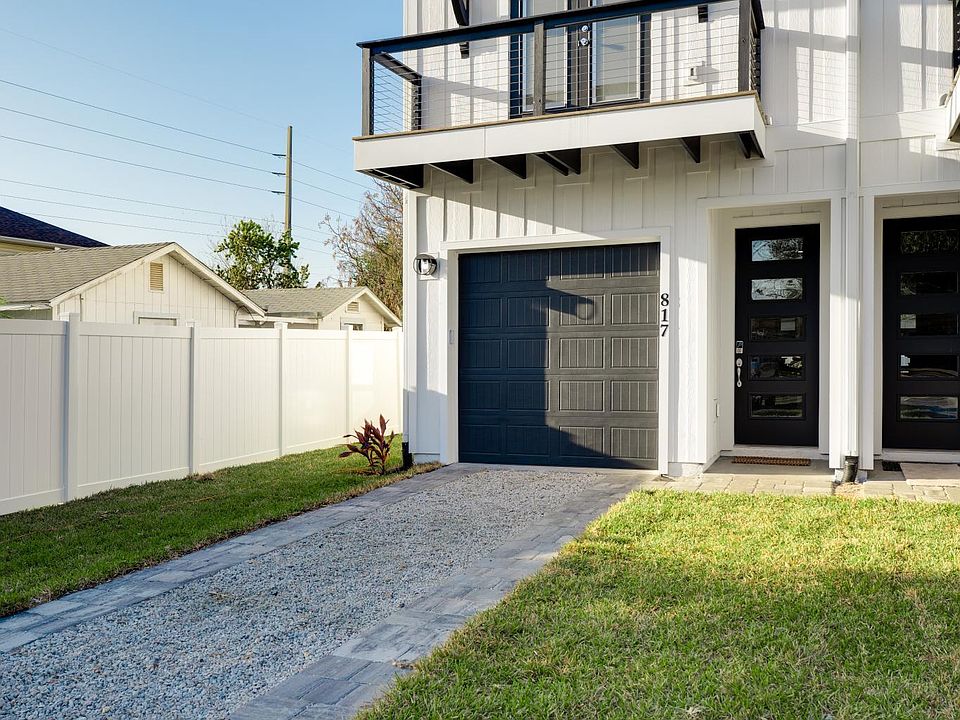 1st image of 817 7th Ave N