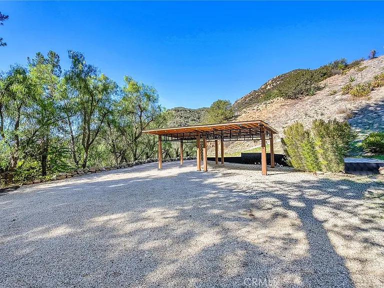 24301 Sylvan Glen Rd — Photo 62