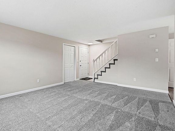 5th image of 6494 Bonner Ct