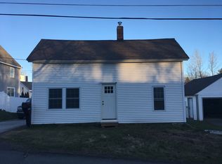 2 Aiken St, Derry, NH 03038
