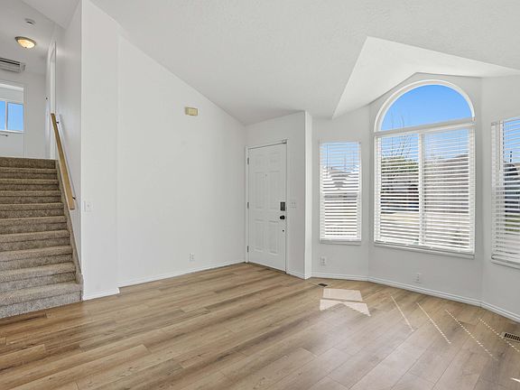 4th image of 6149 S Walnut Wood Dr