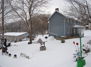 421 Hickory Square Rd, Connellsville, PA 15425