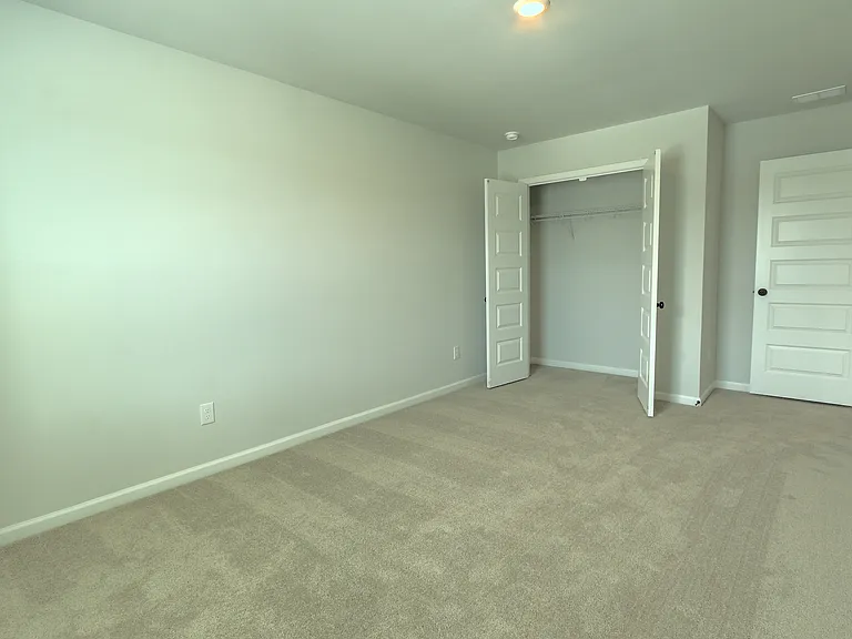 211 River Birch Ln — Photo 38