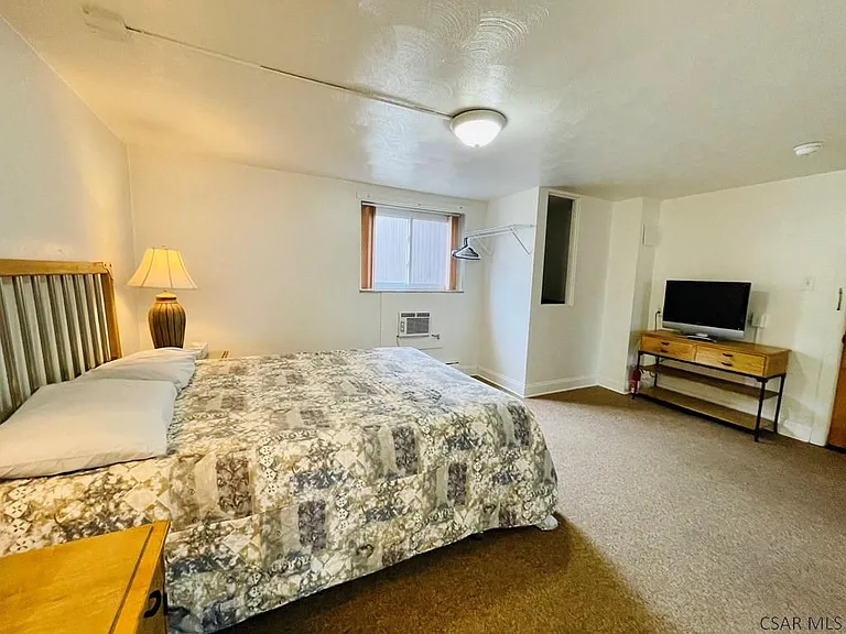 907 Old Scalp Ave #224 — Photo 5