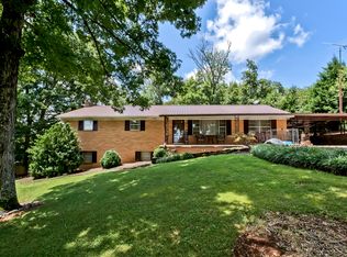 1038 Kirk Rd, Greenback, TN 37742