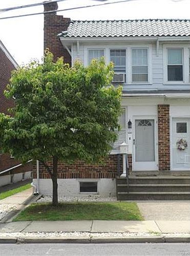 2nd image of 620 N Leh St