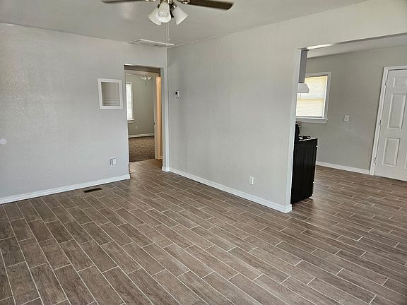 2nd image of 403 Mid America Blvd