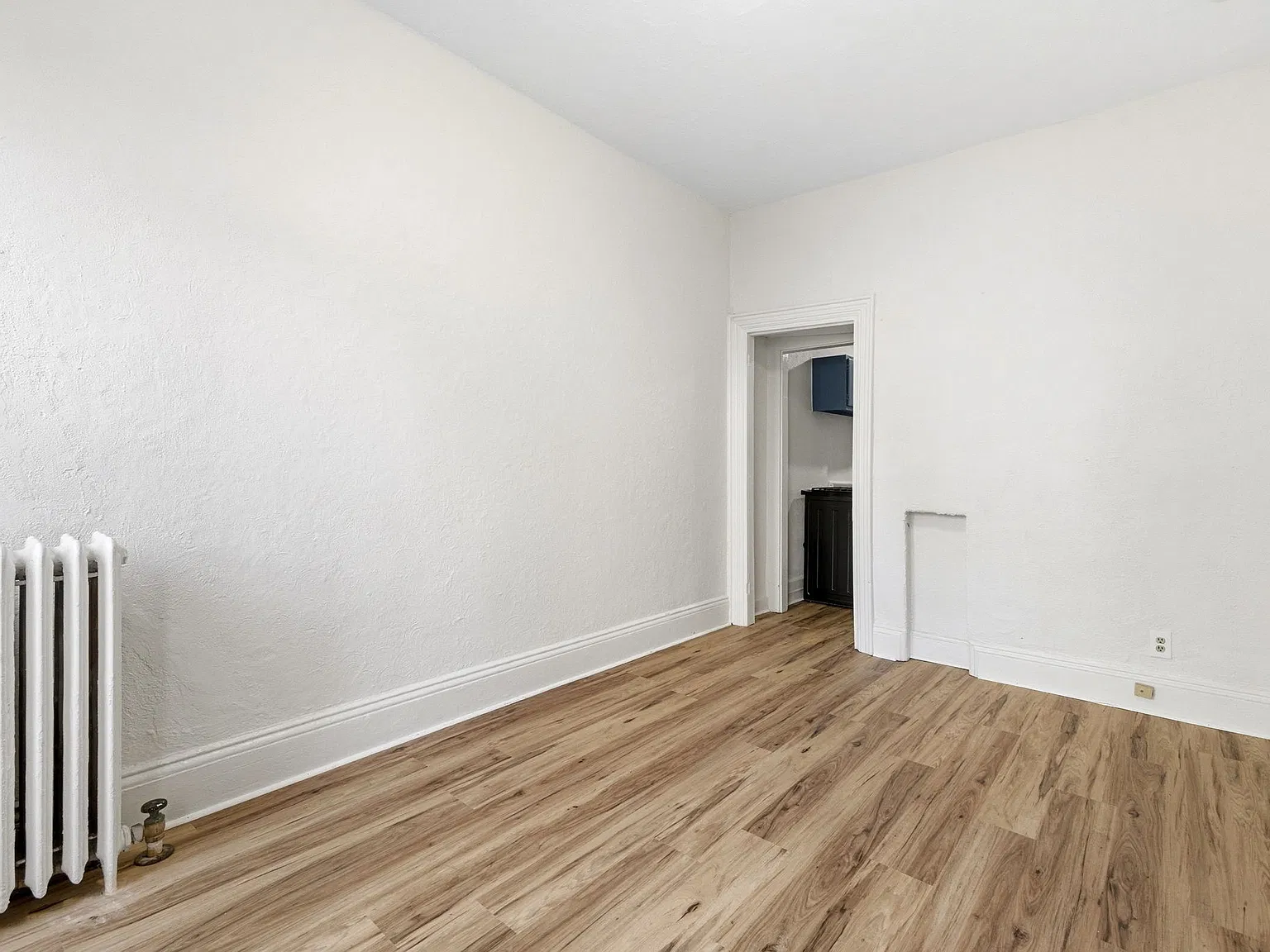 19 S Russell St — Photo 3