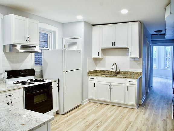 Fully rehabbed kitchen with appliances included