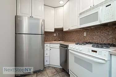 Rented by NextStopNY