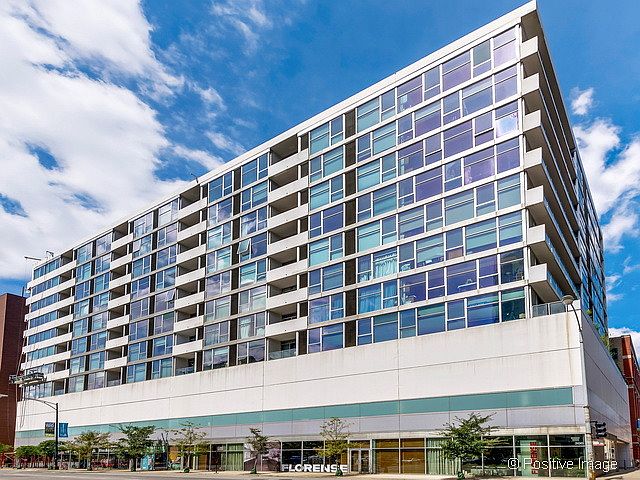 1st image of 630 N Franklin St #1104