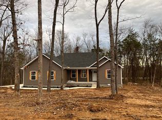 107 Woodhurst Ln, Russellville, KY 42276