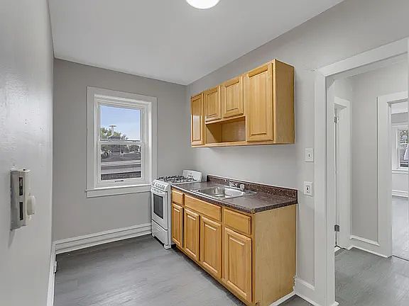 2nd image of 4825 N Camac St APT 103