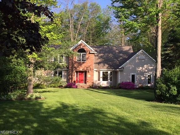 3rd image of 6048 Chagrin Blvd