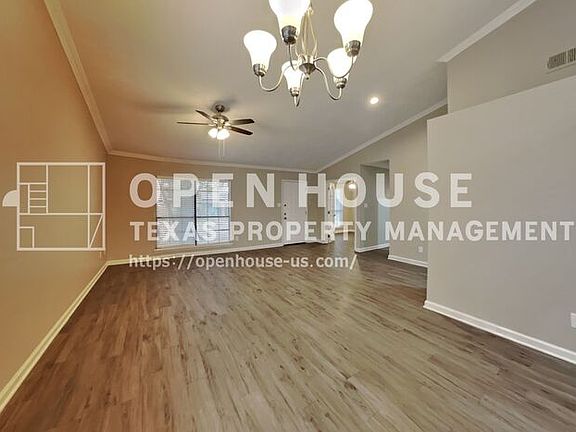 5th image of 4401 Seville Ln