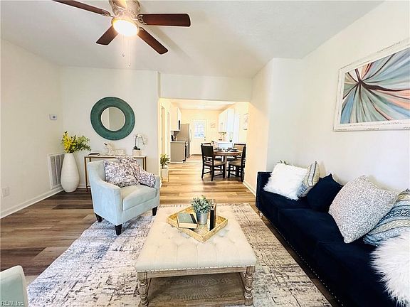 4th image of 428 W 34th St