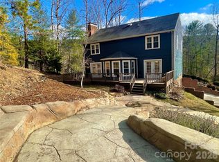 3132 Stoney Brook Dr, Lenoir, NC 28645