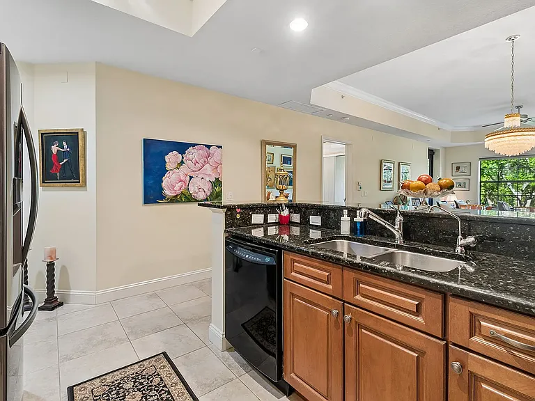 7702 Lake Vista Ct #202 — Photo 48