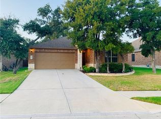 2305 Maxwell Dr, Leander, TX 78641