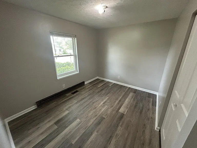 808 Goldcrest Dr — Photo 14