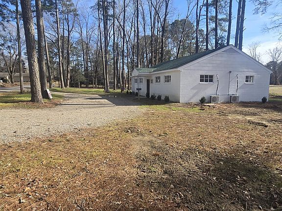 4th image of 108 Park Drive