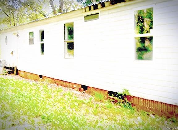 4th image of 358 Casar Belwood Rd