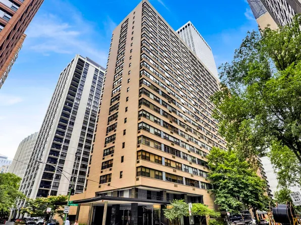 850 N Dewitt Pl APT 7K, Chicago, IL 60611