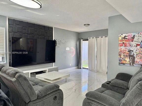 3rd image of 10106 SW 146th Pl