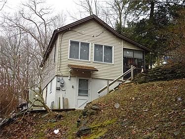 5th image of 593 Old Lincoln Hwy
