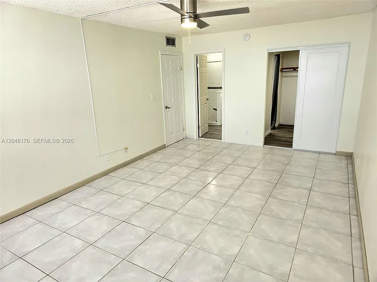 2025 NE 164th St #710 — Photo 3