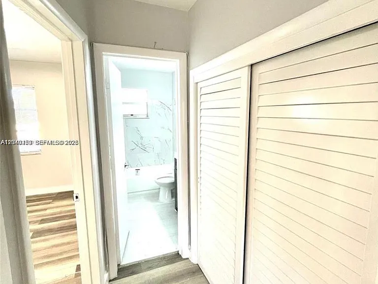 1431 S 14th Ave #208 — Photo 6