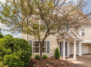 101 Middlebury Dr #231, Warminster, PA 18974