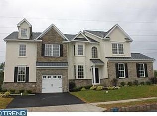 933 Ashford Ln, Blue Bell, PA 19422