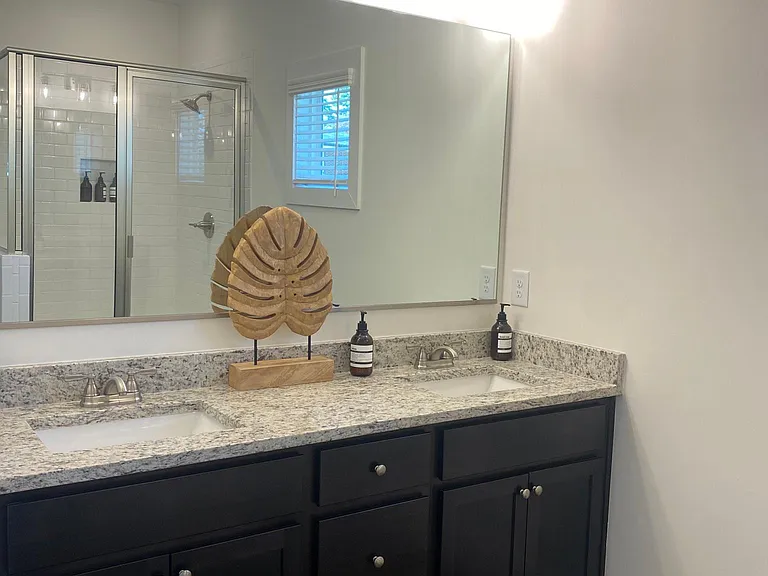 114 Conrad Dr — Photo 10