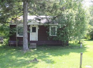 929 Sunset Beach Rd, Waterport, NY 14571