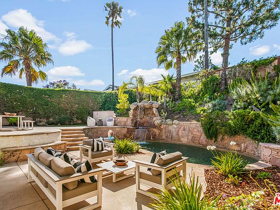 5th image of 3731 Malibu Vista Dr