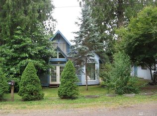 351 E Lake Devereaux Rd, Allyn, WA 98524