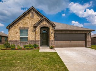 3903 Bridle Path Ln, Sanger, TX 76266