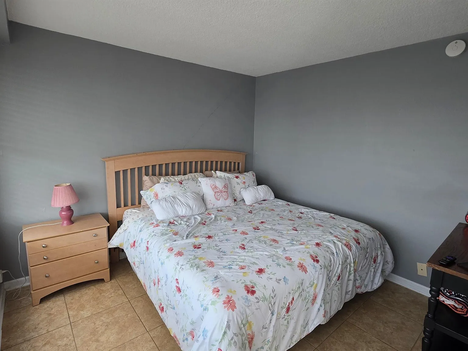 1 bed, 1.0 bath, $20,000 — Photo 4