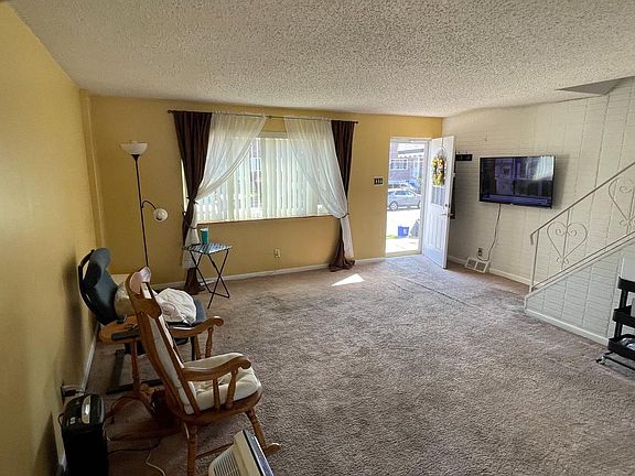 4th image of 3649 Friar Rd