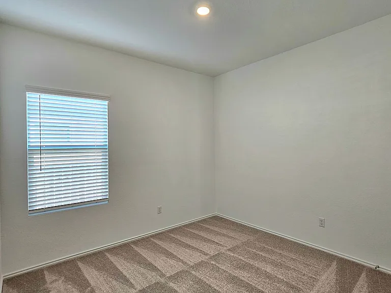 418 Paddlefish Ln — Photo 25