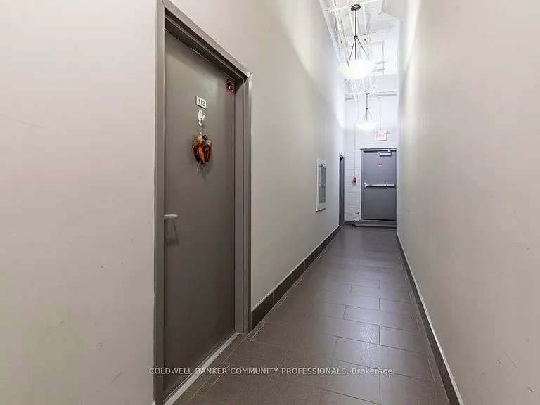 80 King William St #112 — Photo 7