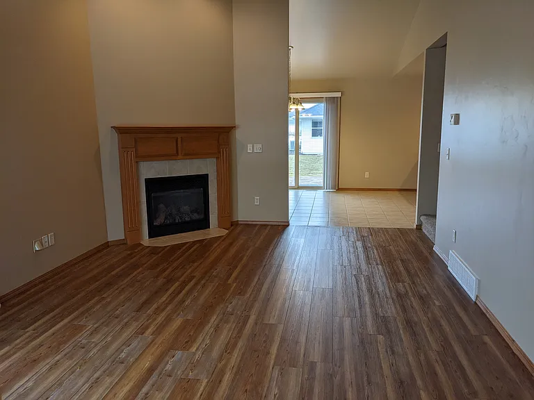 1749 Marissa Ct — Photo 11