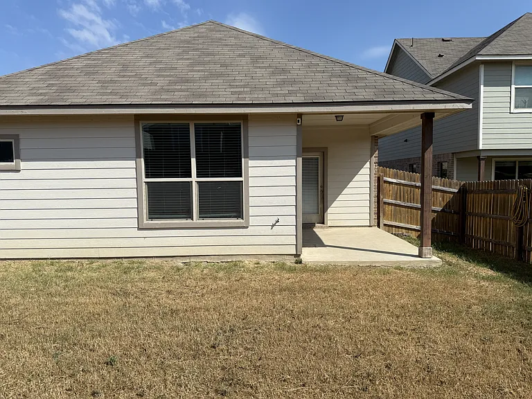 3424 Aubree Katherine Dr — Photo 16