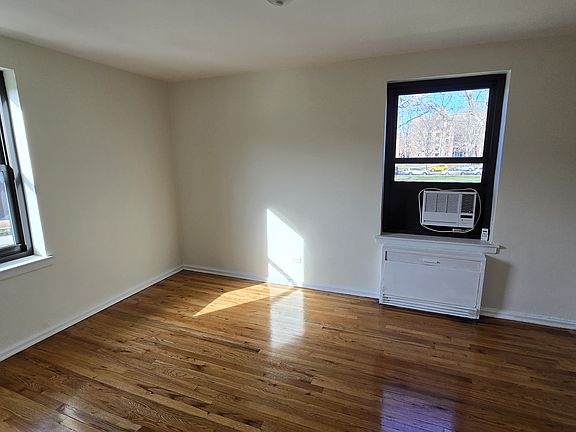 4th image of 212-04 75th Ave #1N